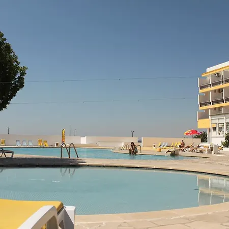 Hotel Mh 4*