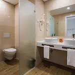 Hotel Mh 4*