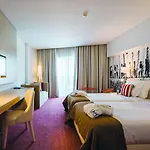Hotel Mh 4*