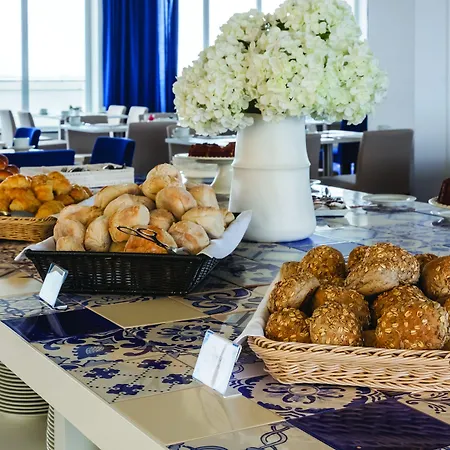 Mh Hotel 4*