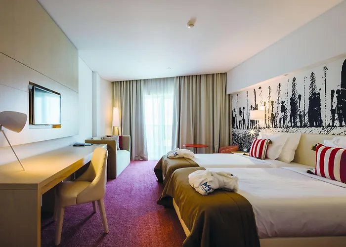 酒店 Mh佩尼切酒店 4*