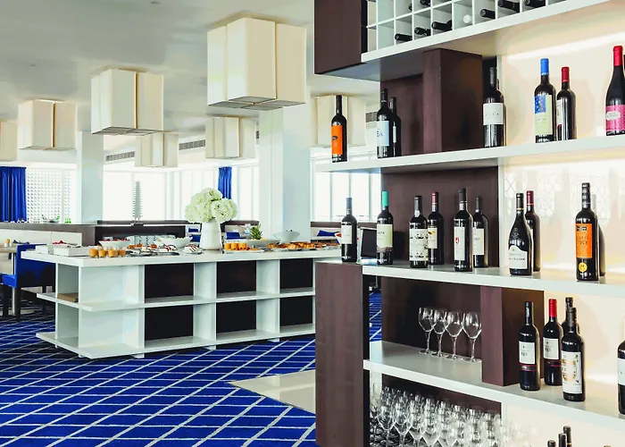 Mh佩尼切酒店 4* 佩尼契