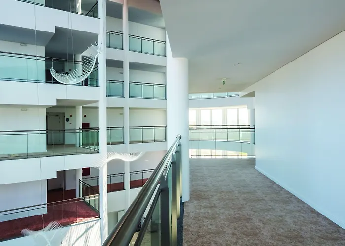 Mh佩尼切酒店 4*