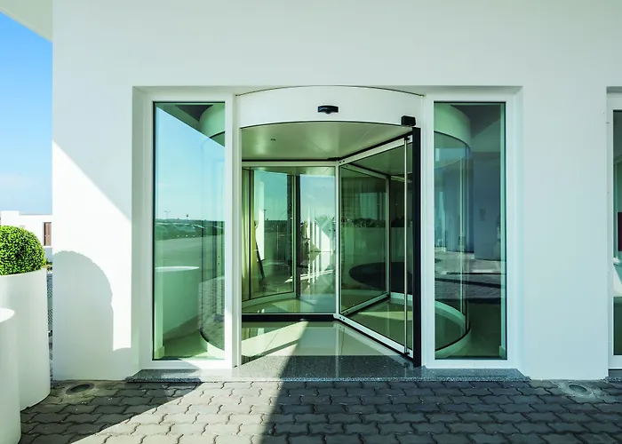 Mh佩尼切酒店 4* 佩尼契