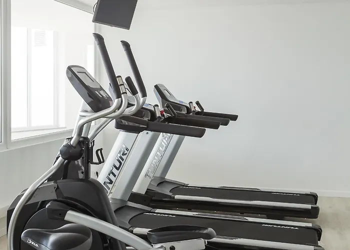 Mh佩尼切酒店 4*